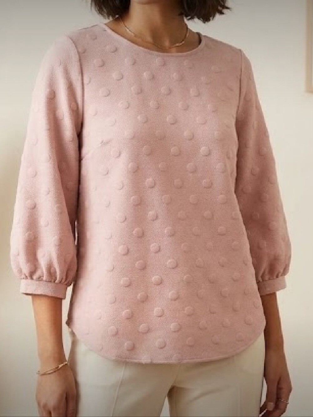 W5 Color Pink  textured dot Neck Ball 3/4 sleeve top Size L NWT
